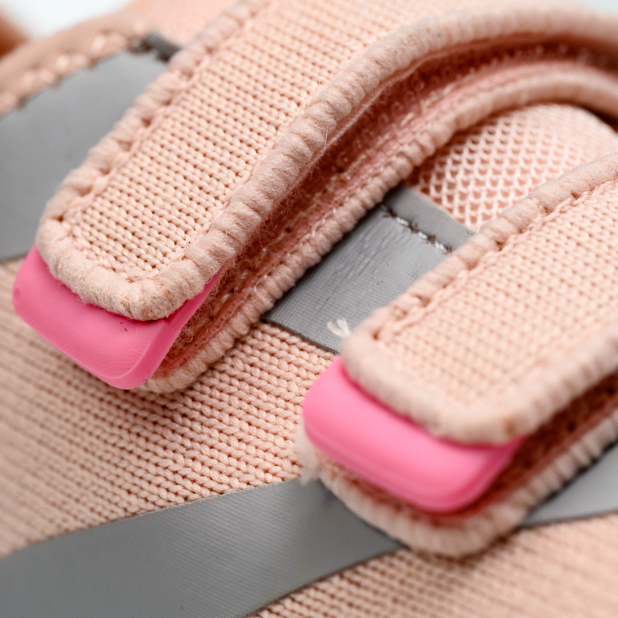#color_Pink Grey